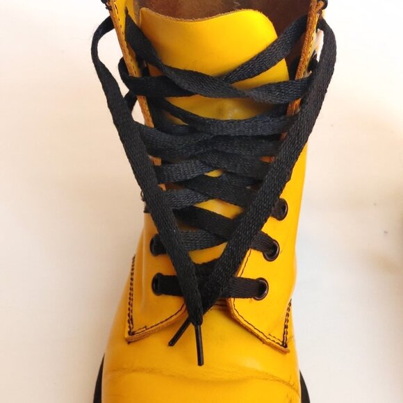 DOC DR MARTENS YELLOW LOGO BOOTS SMOOTH LEATHER RARE UNISEX SIZE 4UK US:W6 M5 - Picture 3 of 16